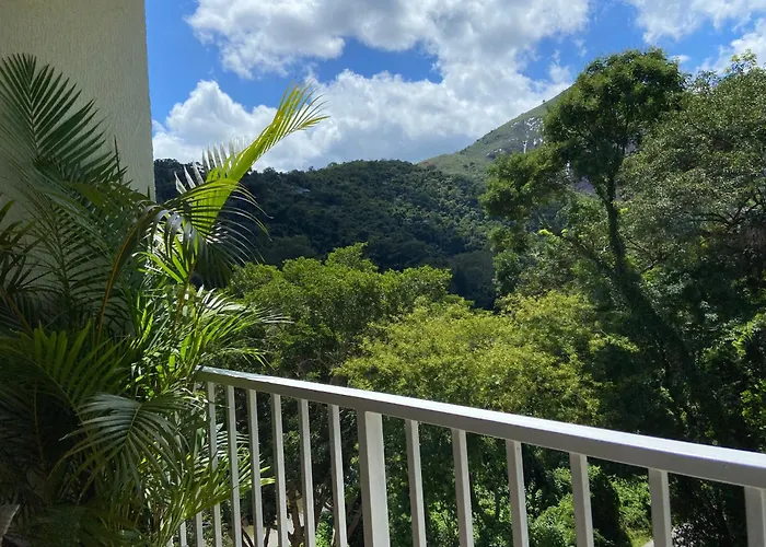 Apt 2 Quartos Em Nogueira Petropolis